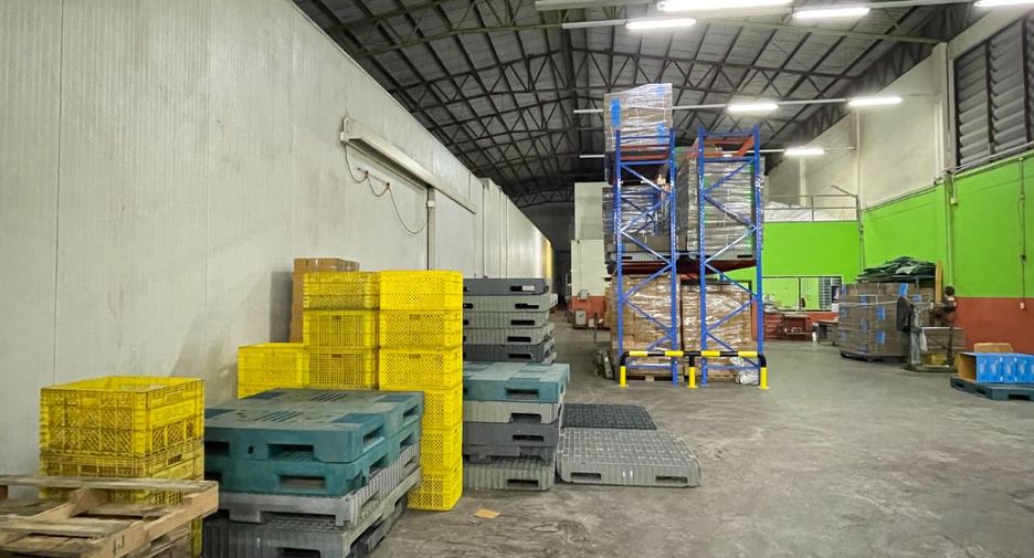 For sale warehouse in Ban Phaeo, Samut Sakhon