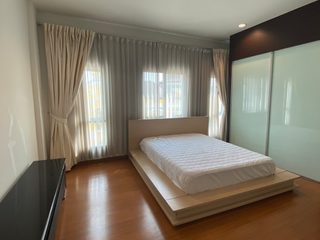 For rent そして for sale 3 Beds townhouse in Lat Phrao, Bangkok
