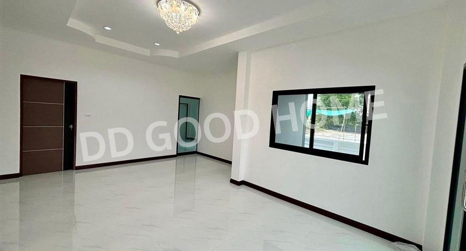 For sale 2 bed house in Ban Bueng, Chonburi