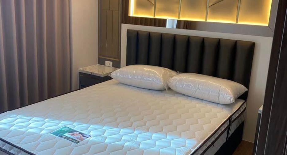 For rent and for sale 2 bedrooms condo in Huai Khwang, Bangkok