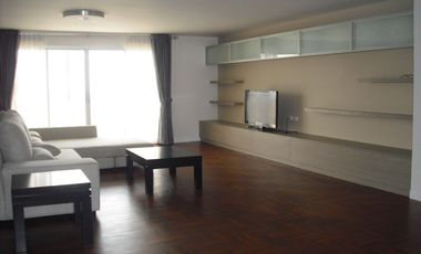 For sale 3 bed condo in Watthana, Bangkok