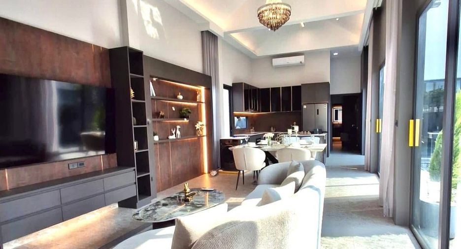 For sale 4 bed villa in Bang Lamung, Chonburi