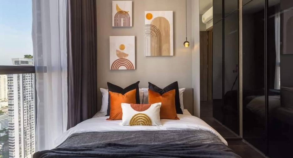 For rent and for sale 3 bedrooms condo in Watthana, Bangkok