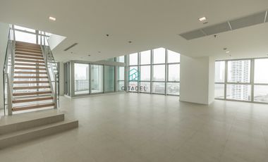 For rent 4 Beds condo in Sathon, Bangkok