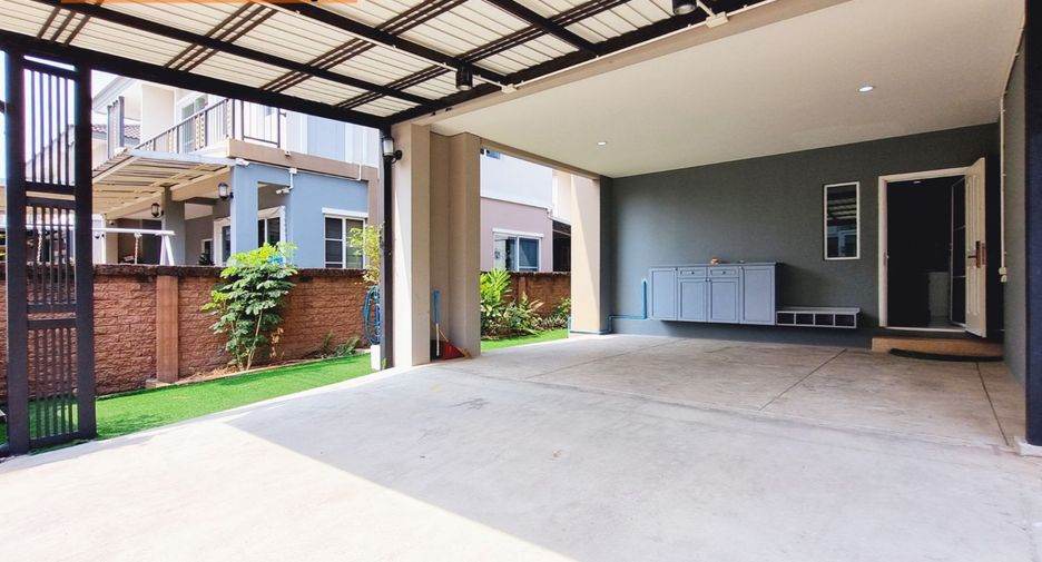 For rent 4 Beds house in Suan Luang, Bangkok
