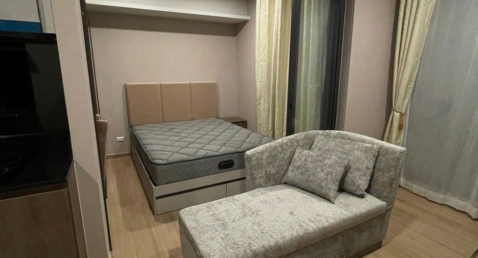 For sale 1 bed condo in Huai Khwang, Bangkok