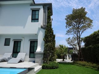 For rent 5 Beds villa in Saphan Sung, Bangkok