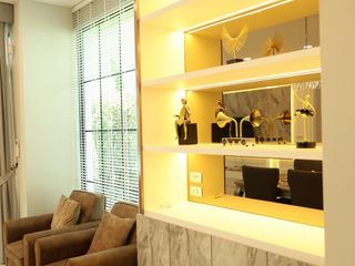 For rent 5 Beds villa in Saphan Sung, Bangkok