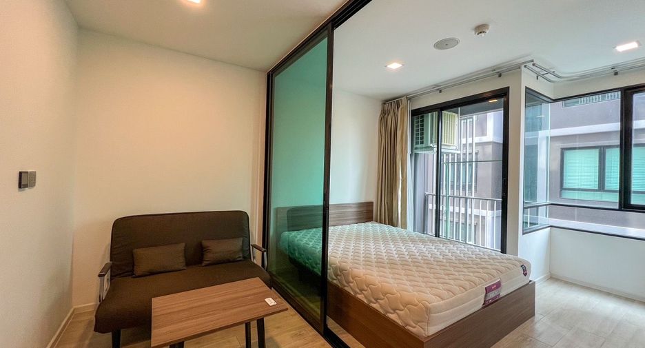 For sale 1 Beds condo in Lat Phrao, Bangkok