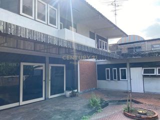 出售 3 卧室 独立屋 在 Din Daeng, 曼谷