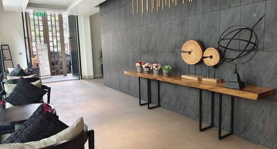 For rent and for sale studio condo in Mueang Chiang Mai, Chiang Mai