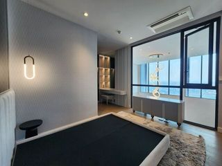 For rent 4 bedrooms condo in Sathon, Bangkok
