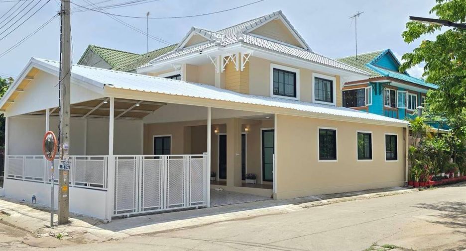 For sale 5 Beds townhouse in Sai Noi, Nonthaburi