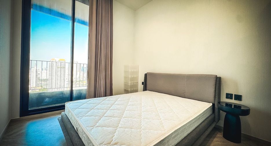 For rent and for sale 2 bedrooms condo in Khlong San, Bangkok