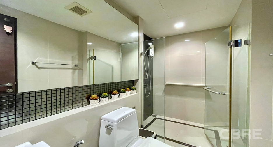 À vendre 2 chambres condo à Sathon, Bangkok
