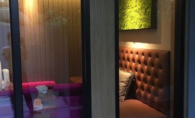 Haus zum Kauf mit Studio in Wang Thonglang, Bangkok