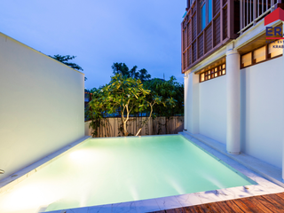 For sale 6 bed house in Mueang Krabi, Krabi