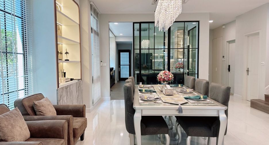 For rent and for sale 5 bedrooms house in Saphan Sung, Bangkok