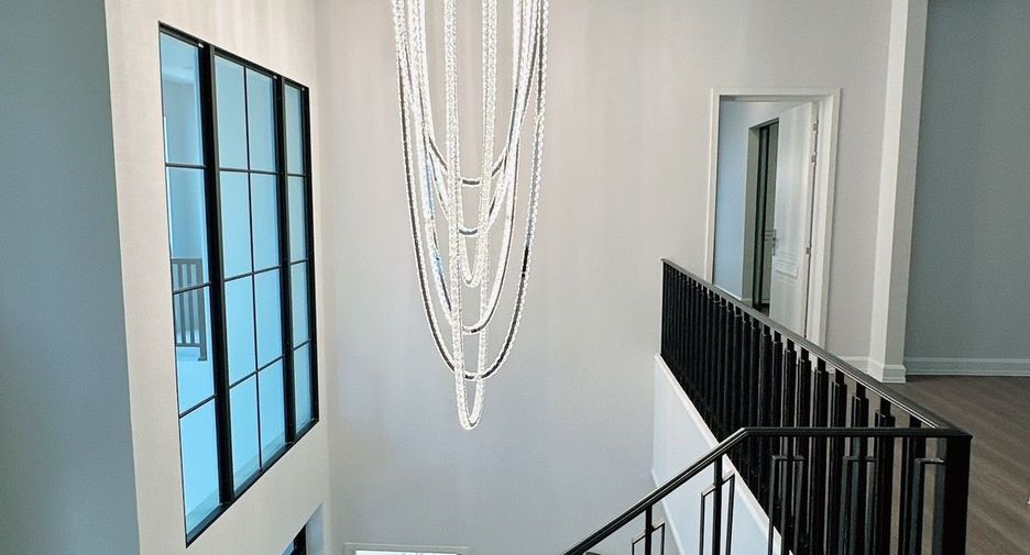 For rent and for sale 5 bedrooms house in Saphan Sung, Bangkok