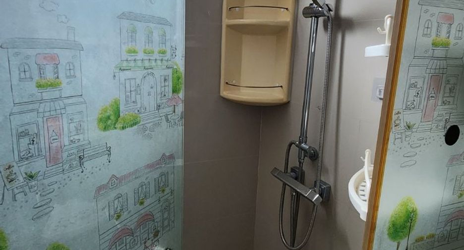 For rent 2 bedrooms condo in Phaya Thai, Bangkok