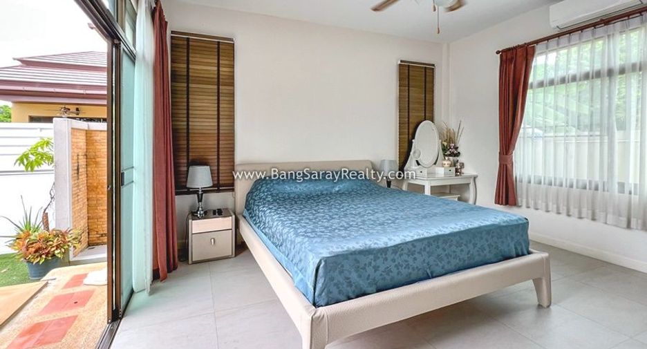For sale 3 bedrooms house in Sattahip, Chonburi