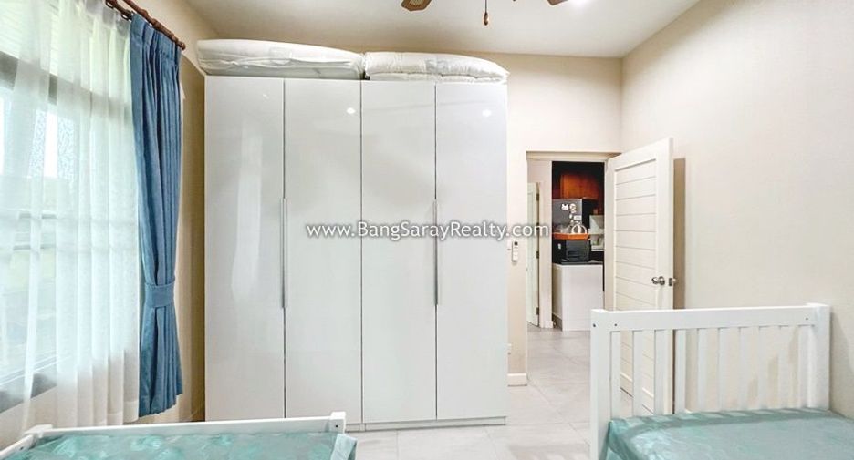 For sale 3 bedrooms house in Sattahip, Chonburi