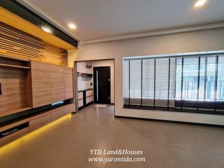 For rent and for sale 3 bed townhouse in Bang Phli, Samut Prakan