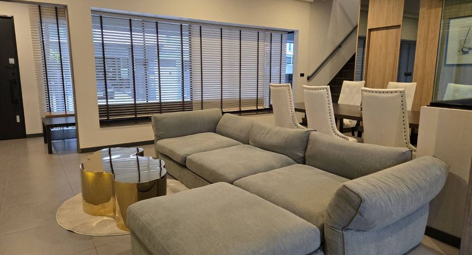 For rent and for sale 3 bedrooms townhouse in Bang Phli, Samut Prakan