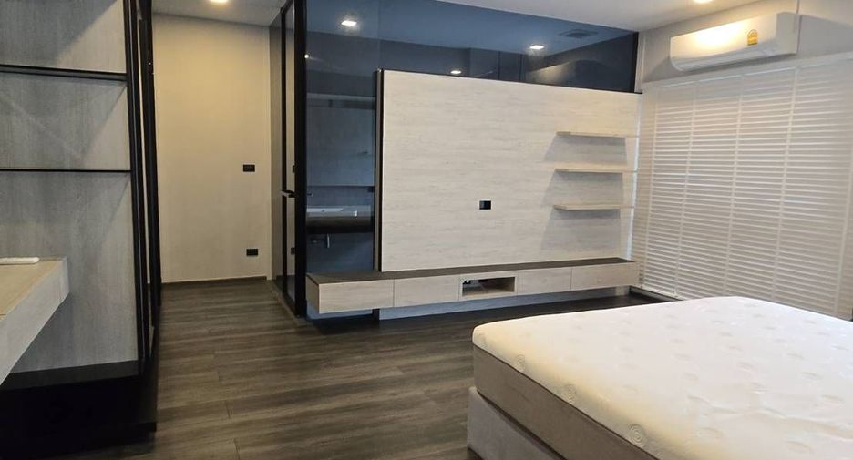 For rent and for sale 3 bedrooms townhouse in Bang Phli, Samut Prakan