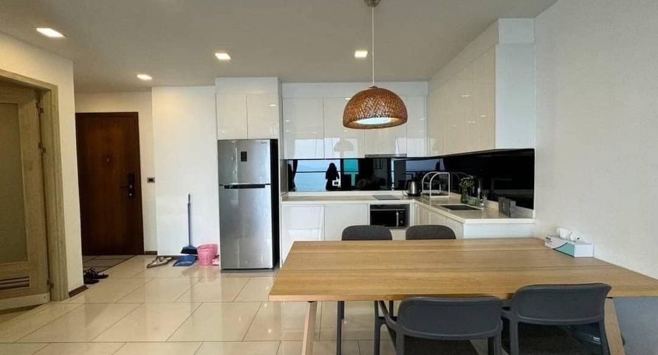 For sale 2 bedrooms condo in Bang Lamung, Chonburi