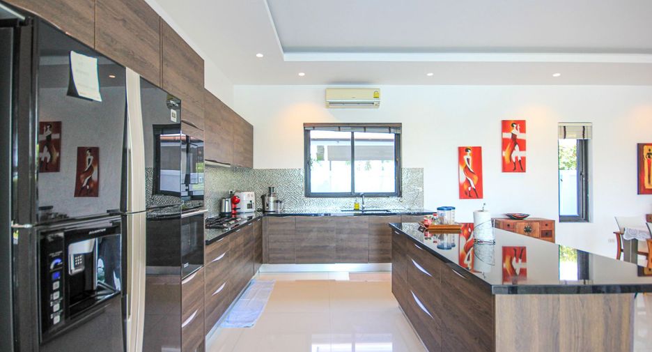 Villa en venta de 3 habitaciones en Cha Am, Phetchaburi