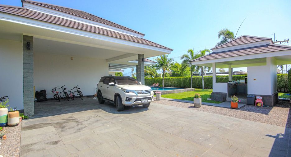 Villa en venta de 3 habitaciones en Cha Am, Phetchaburi