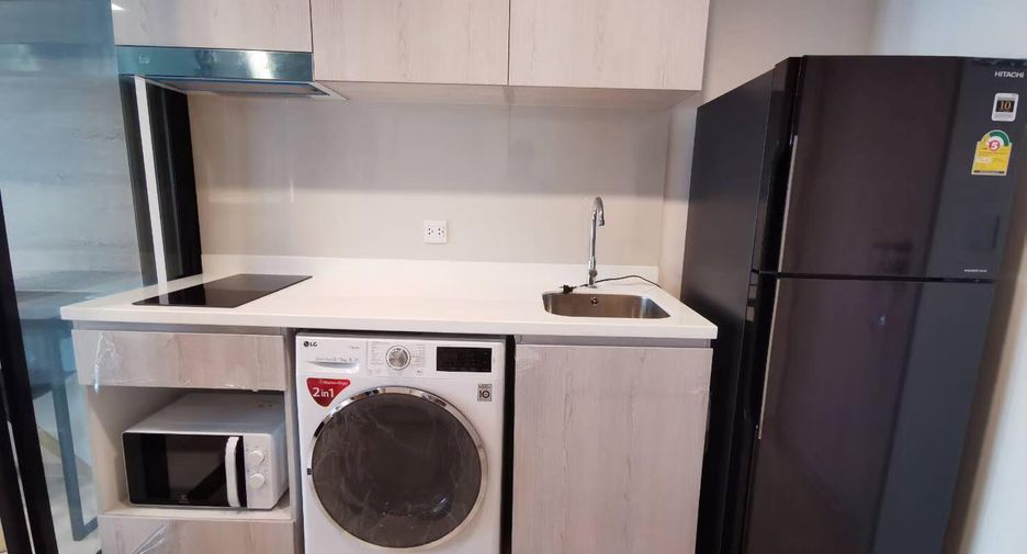 For rent 1 bed condo in Pathum Wan, Bangkok