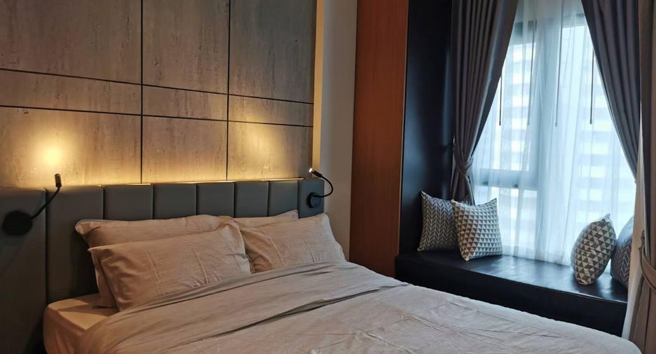 For rent 1 bed condo in Pathum Wan, Bangkok