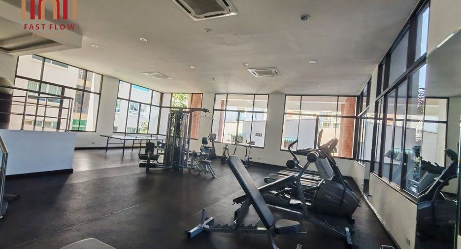 ขาย 2 ห้องนอน คอนโด ใน คลองเตย, กรุงเทพฯ