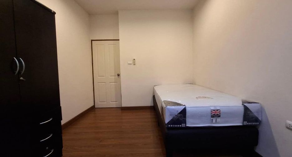 For rent 4 bedrooms house in San Sai, Chiang Mai