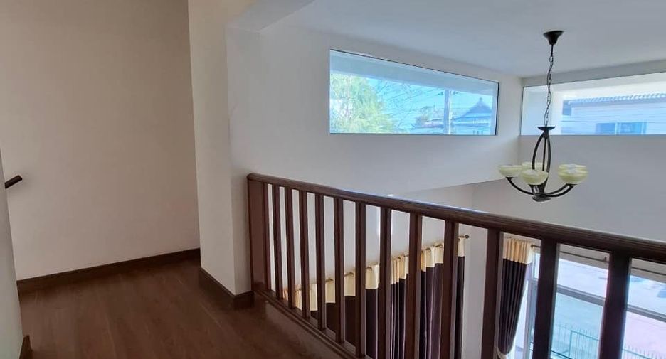 For rent 4 bedrooms house in San Sai, Chiang Mai