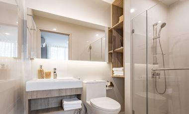 For sale 1 bed condo in Mueang Samut Prakan, Samut Prakan