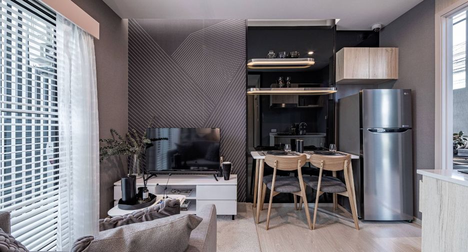 For sale 1 bed condo in Mueang Samut Prakan, Samut Prakan