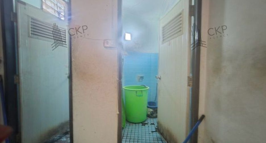For sale 3 bedrooms townhouse in Bang Bon, Bangkok