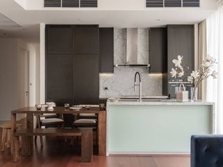 For rent 3 bed apartment in Watthana, Bangkok