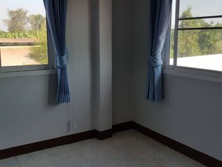 For sale 4 bed house in Mueang Uttaradit, Uttaradit