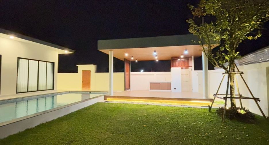 For sale 3 bedrooms villa in Bang Lamung, Chonburi