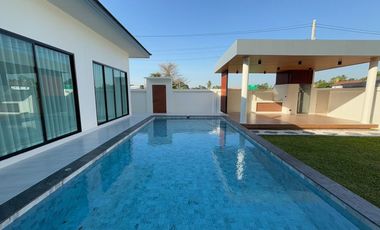 Villa zum Kauf mit 3 Zimmer in Bang Lamung, Chonburi