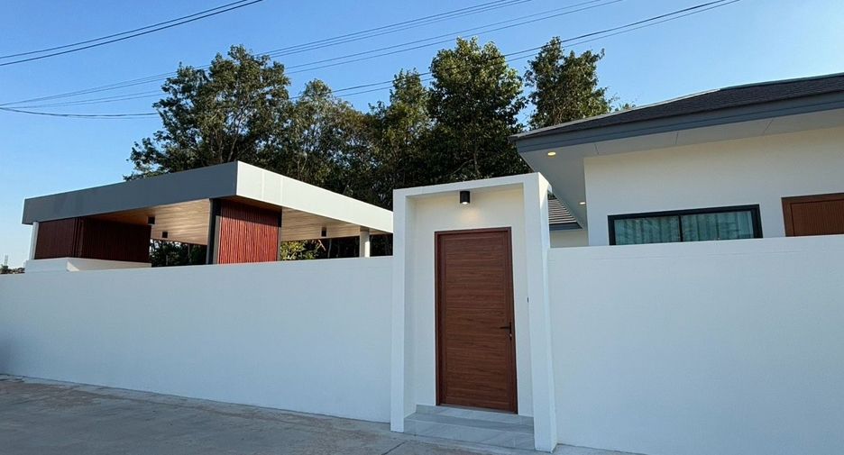 For sale 3 bedrooms villa in Bang Lamung, Chonburi