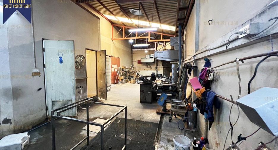 For sale 5 bed warehouse in Bang Phli, Samut Prakan