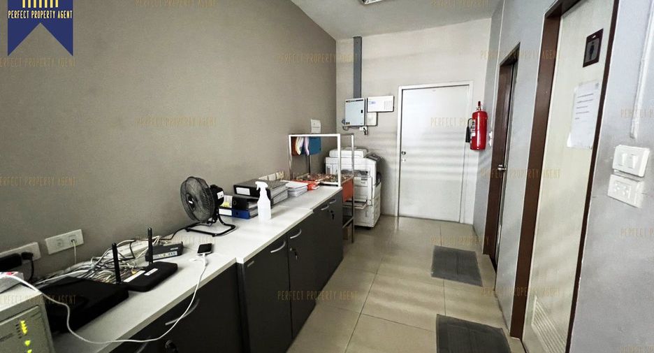 For sale 5 bed warehouse in Bang Phli, Samut Prakan