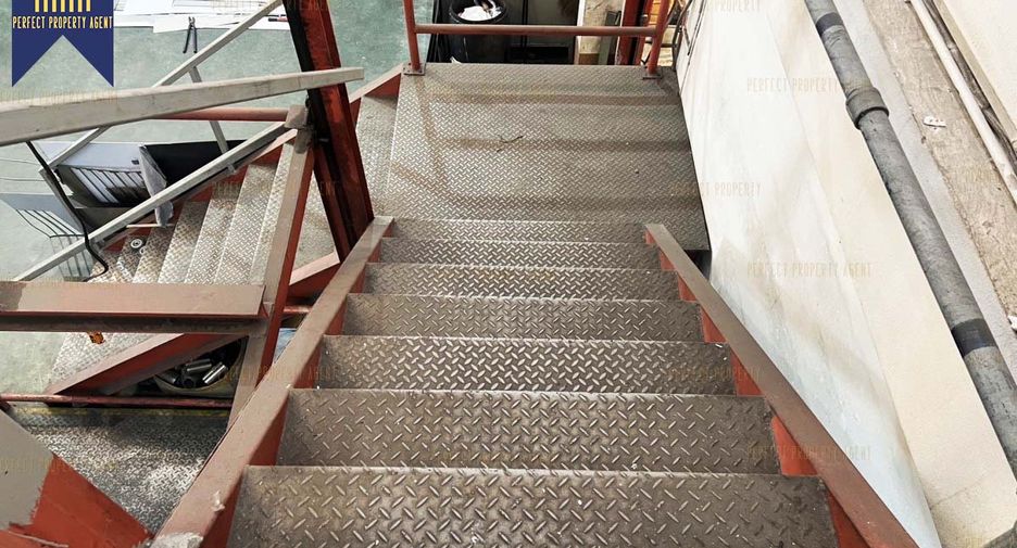 For sale 5 bed warehouse in Bang Phli, Samut Prakan