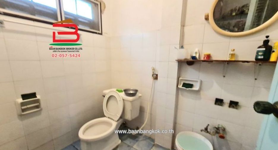 Reihenhaus zum Kauf mit 3 Zimmer in Bang Yai, Nonthaburi