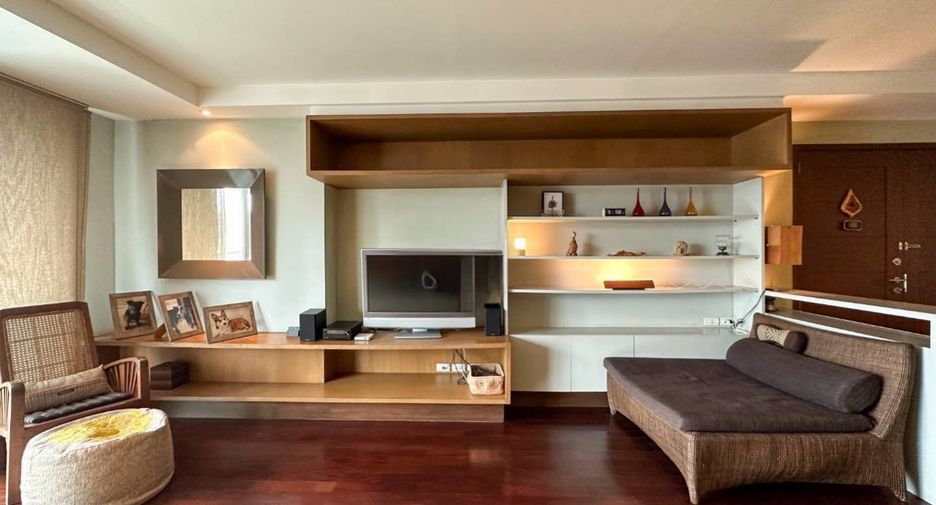 For sale 2 bedrooms condo in Pathum Wan, Bangkok